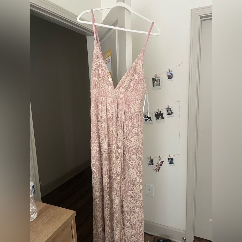 Maxi dress size S from Lulu’s.